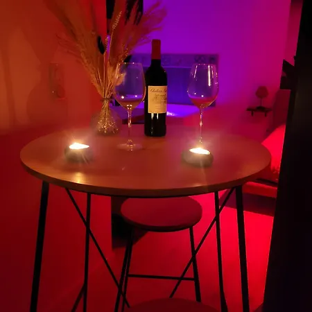 Le Plaisir Des Sens Apartamento Saint-Antonin