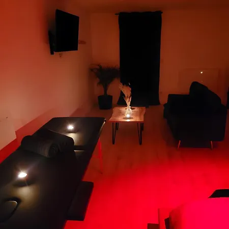 아파트 Le Plaisir Des Sens *